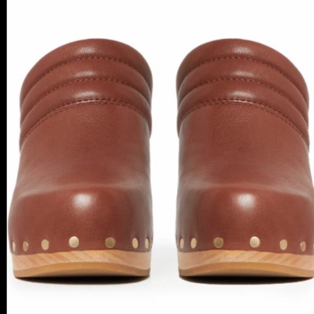 Whiskey Brown Leather Studded Clog Wooden Heel | Paige Robbie - Picture 5 of 8